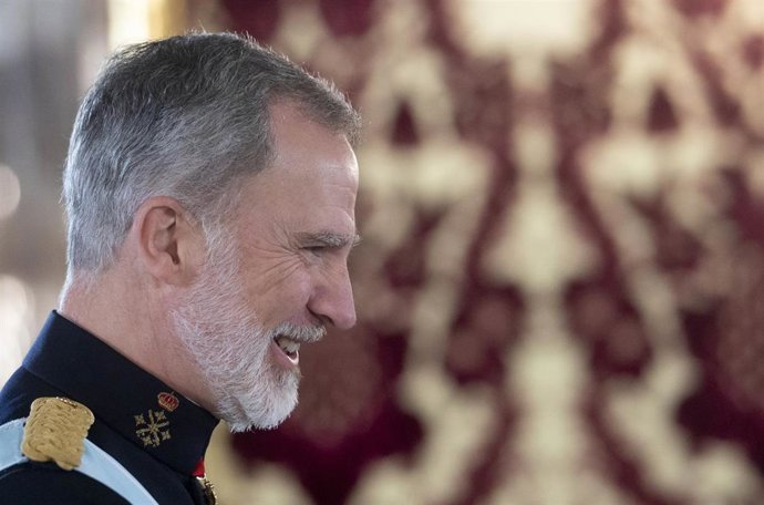 El Rey Felipe VI recibe la Carta Credencial el embajador de la república de Eslovenia, Tadej Rupel, en el Palacio Real de Madrid, a 24 de diciembre de 2025, en Madrid (España). El Rey ha recibido las Cartas Credenciales de los nuevos embajadores de Ghana,