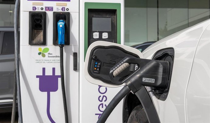 Endesa se une por primera vez como patrocinador del Congreso Faconauto 2025.