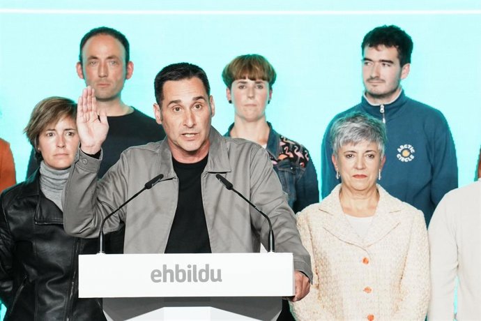 Archivo - El portavoz de EH Bildu en las Juntas Generales de Bizkaia, Iker Casanova