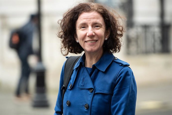7 de fevereiro de 2025, Londres, Inglaterra, Reino Unido: A Ministra da Mulher e da Igualdade, ANNELIESE DODDS, chega para uma reunião do Gabinete no centro de Londres.