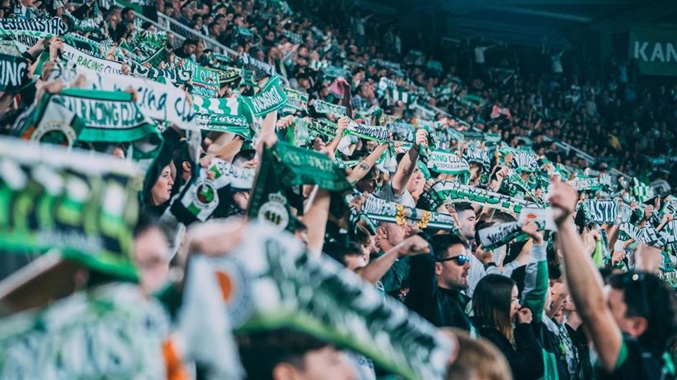 Público en un partido del Racing
