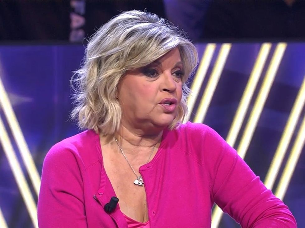 TERELU CAMPOS EN EL PLATÓ DE '¡DE VIERNES!'