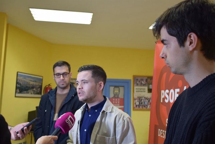 El secretario general de Juventudes Socialistas en C-LM, Álvaro Toconar, en Sonseca.