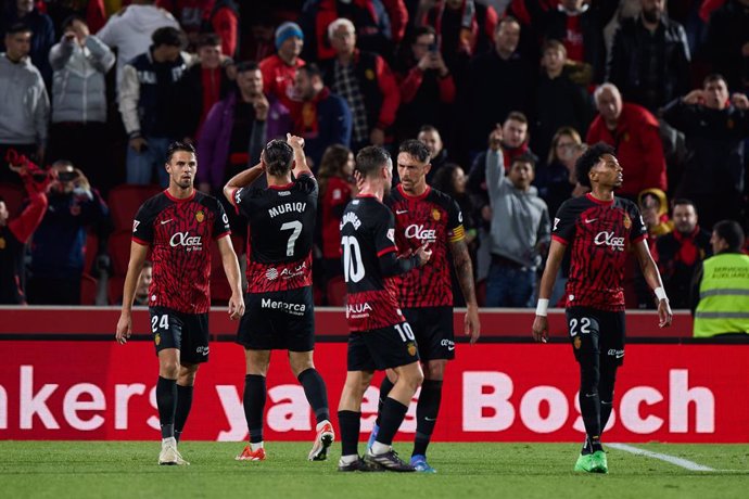 Archivo - Vedat Muriqi of RCD Mallorca celebrates after scoring goal during the LaLiga EA Sports match between RCD Mallorca and FC Barcelona at Son Moix on December 3, 2024, in Palma, Spain.