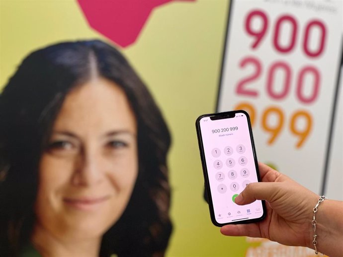 Málaga.- Las llamadas al teléfono de las mujeres crecen en Málaga más de un 93% en el periodo 2018-2024
