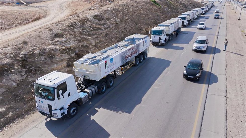 Archivo - Imagen de archivo de un convoy humanitario en Gaza 