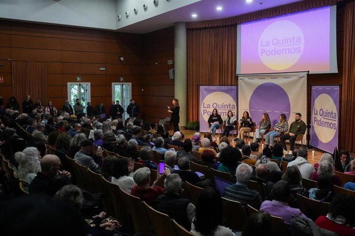 Podemos se reúne en València con la militancia para "volver a poner en pie en España una izquierda transformadora" 