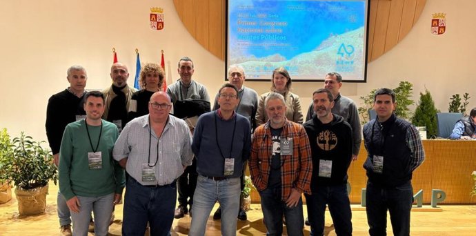 Foto de familia de los participantes del congreso que se ha celebrado en Soria, al que ha asistido Ana Oliván.