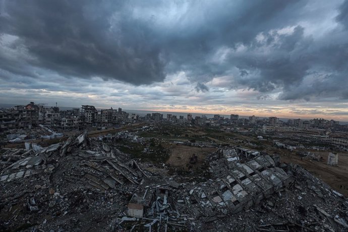 Prédios destruídos em Gaza por ataques israelenses