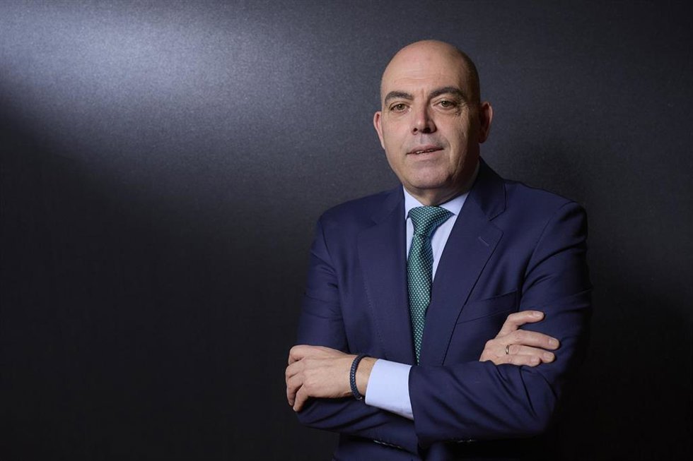 El presidente de ATA, Lorenzo Amor, posa para Europa Press, en Madrid (España)      