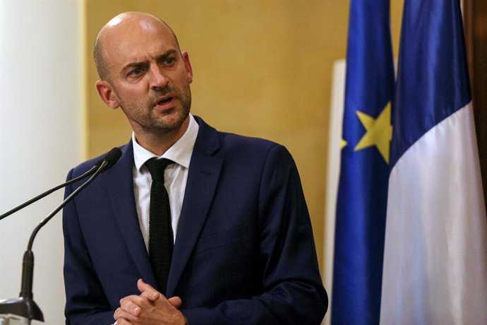 Archivo - Arquivo - O ministro das Relaes Exteriores da Frana, Jean-Noel Barrot, durante uma coletiva de imprensa em Beirute, capital do Líbano, em setembro de 2024 (arquivo).