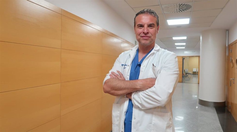 El Dr. Cristóbal Morales, jefe de la Unidad de Salud Cardiometabólica de Vithas Sevilla.