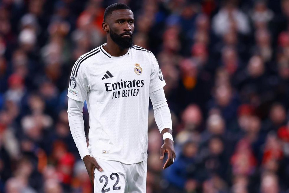 Archivo - El defensa alemán del Real Madrid Antonio Rüdiger, en un partido de la Liga de Campeones 2024-2025. 