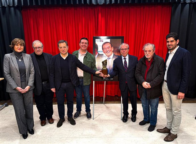 Presentación de los premios AMIThE.
