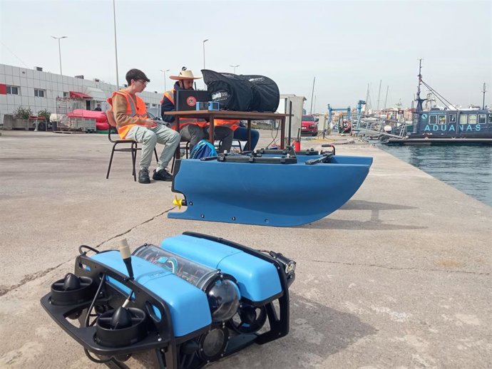 PortCastellón supervisa con robots submarinos del CIRTESU-UJI las estructuras para renaturalización del área portuaria