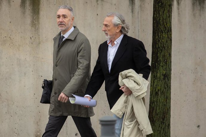 El líder de la trama Gürtel, Francisco Correa, durant el juí per la peça separada de 'Gürtel' referent a les adjudicacions irregulars de la trama en la localitat madrilenya d'Arganda del Rey, a l'Audiència Nacional de Sant Fernando d'Henares. 