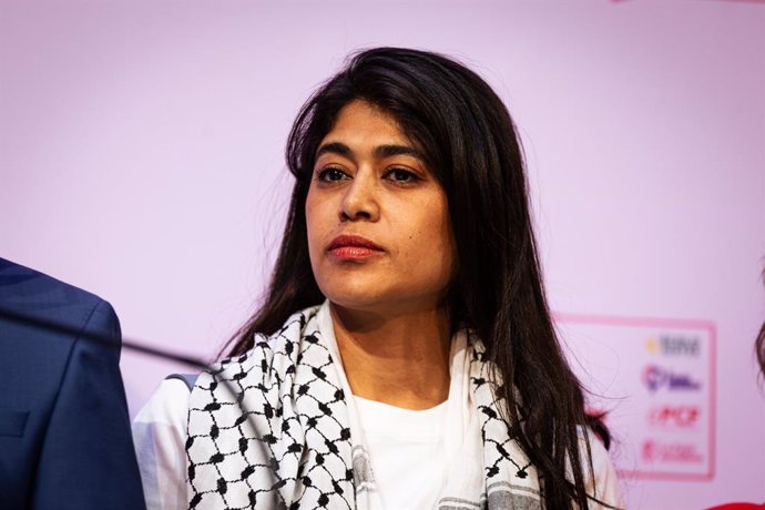 Archivo - June 30, 2024, Paris, France: Rima Hassan, candidat for La France Insoumise at the European Parliament, seen at the headquarters of La France Insoumise, after the results of the first round of the legislative elections. Electoral evening of Nouv