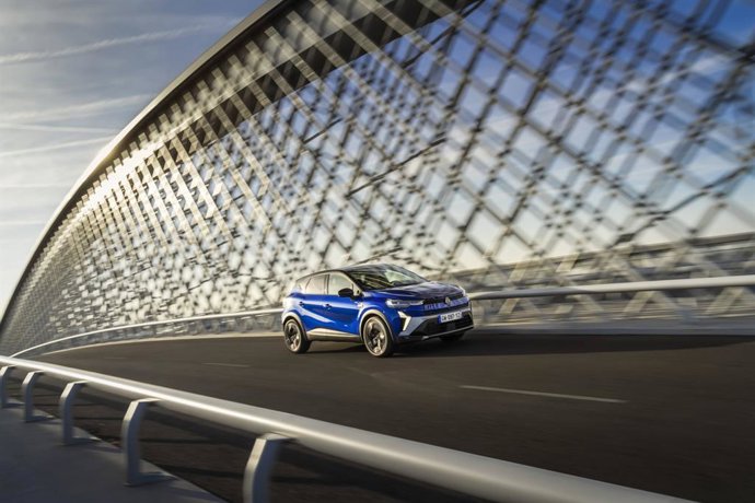 Renault logra una cuota del 8,8% en turismos y comerciales ligeros en febrero en España.