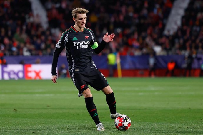Archivo - El jugador del Arsenal Martin Odegaard durante el Girona - Arsenal de la Liga de Campeones.