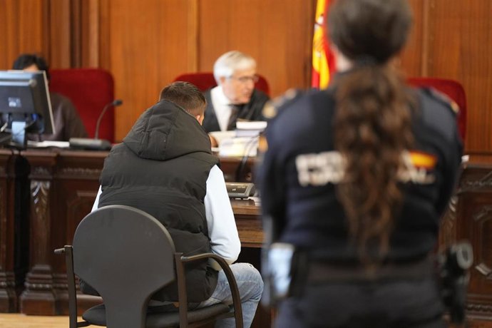 El acusado de matar a su cuñado de un tiro en el Polígono Sur durante el juicio