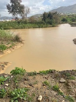 Álora corta el suministro de agua por el volumen de lluvia registrado en la zona de los pantanos