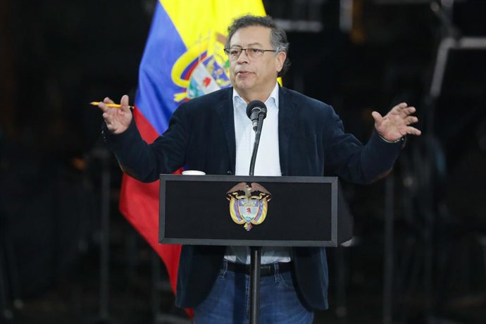 Archivo - Arquivo - 28 de novembro de 2024: Bogotá, 21 de novembro de 2024. Manuela Marin, delegada do partido comum; Carlos Ruiz Massieu, chefe da missão da ONU na Colômbia; Juan Fernando Cristo, ministro do Interior; Gustavo Petro, presidente da Colômbi