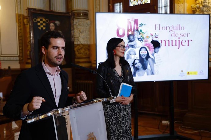 Nieto presenta el cartel, el lema y la programación del 8-M.