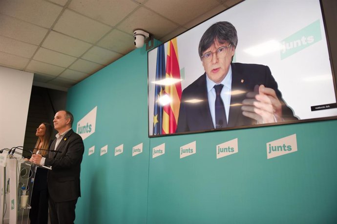 O presidente da Junts, Carles Puigdemont, em uma coletiva de imprensa.