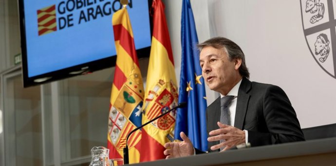 Javier Martínez, director general de Política Económica, analiza los datos del paro del mes de febrero.