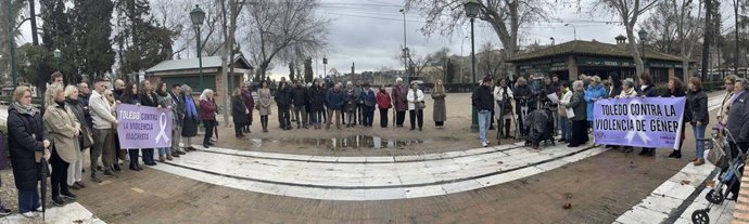 El Parque de la Vega, escenario de una nueva división política en torno a la defensa de la mujer