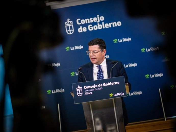 El portavoz del Ejecutivo riojano, Alfonso Domínguez.