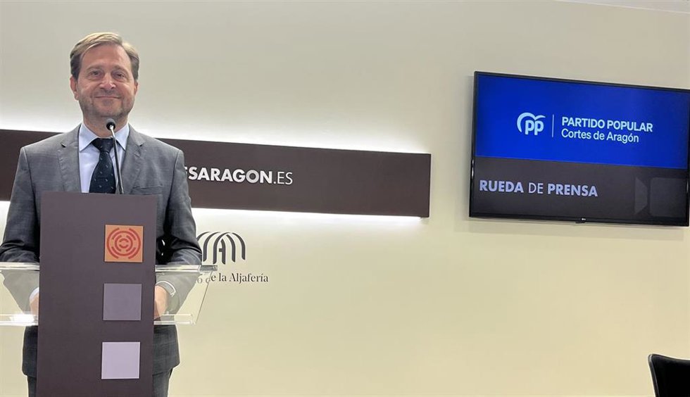 El portavoz del PP Aragón, Fernando Ledesma.