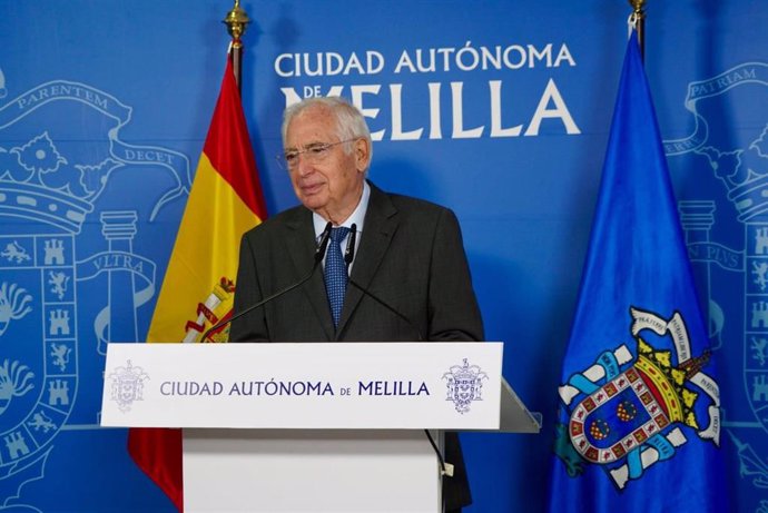 Archivo - Imagen de archivo de Juan José Imbroda, presidente de Melilla, durante una reciente rueda de prensa 