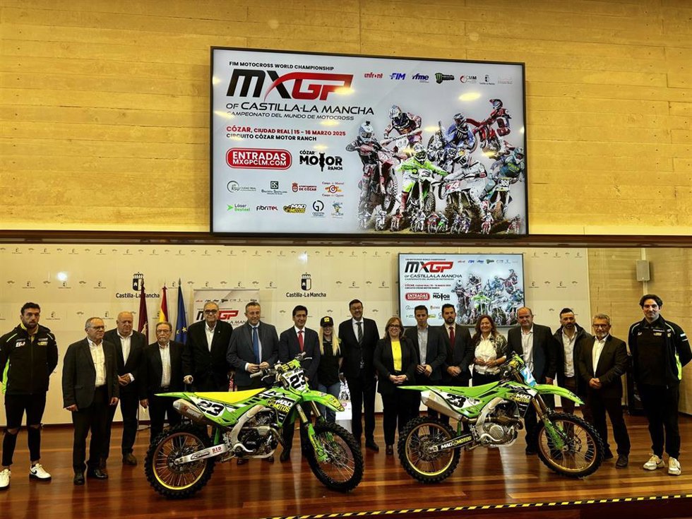 Presentación del Mundial de Motocross que se celebrará en Cózar.