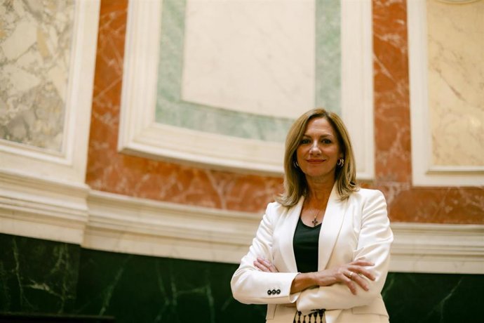 Archivo - La diputada de Vox en el Congreso por Sevilla, Reyes Romero.