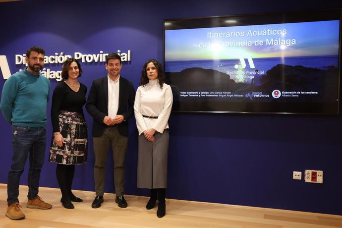 El vicepresidente de Infraestructuras y Desarrollo Sostenible, Cristóbal Ortega, presenta recorridos acuáticos