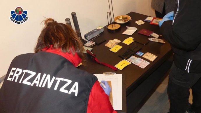 Operación de la Ertzaintza contra un grupo criminal especializado en robo de viviendas