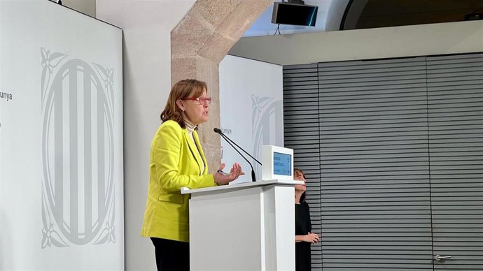La consellera de Territorio, Vivienda y Transición Ecológica y portavoz de la Generalitat, Sílvia Paneque, en una rueda de prensa tras el Consell Executiu