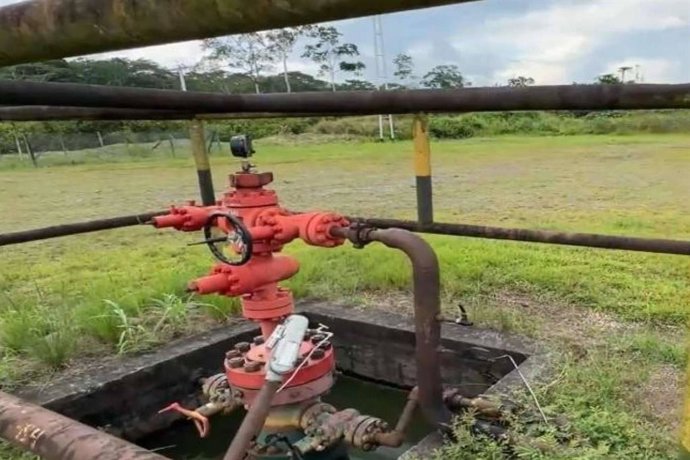 Crisis en la operación de PETROECUADOR: Sindicatos exigen intervención de Daniel Noboa y apoyan entrega del Campo Sacha a extranjeros