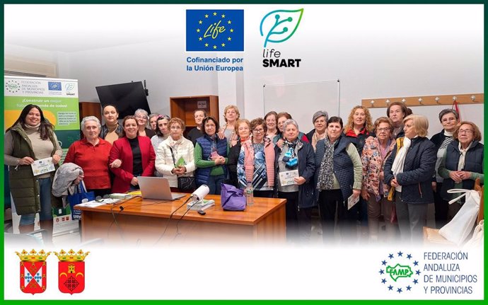 La FAMP participa con el proyecto 'Life-Smart' en un taller de alfabetización energética para mujeres en Villatorres (Jaén).