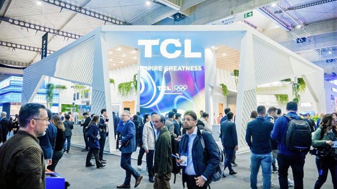 TCL's MWC 2025 exhibit is twice as large as last year's.