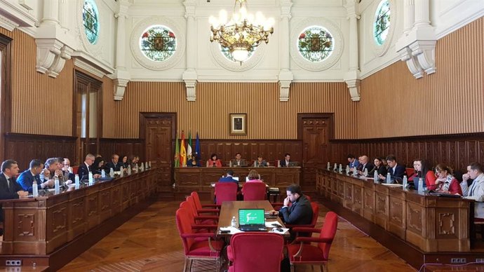 Pleno ordinario de la Diputación de Jaén.
