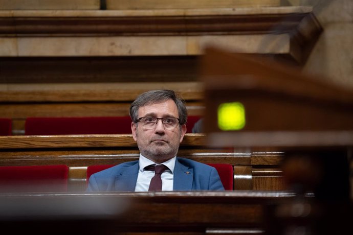 Archivo - El conseller de Política Lingüística, Francesc Xavier Vila