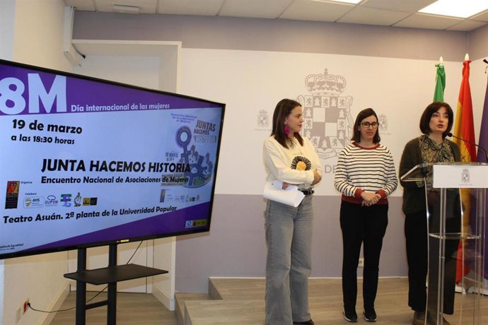 Presentación del programa con motivo del 8M.