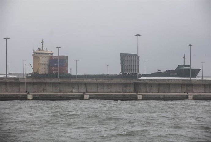 Archivo - Vista del Puerto de València en imagen de archivo.