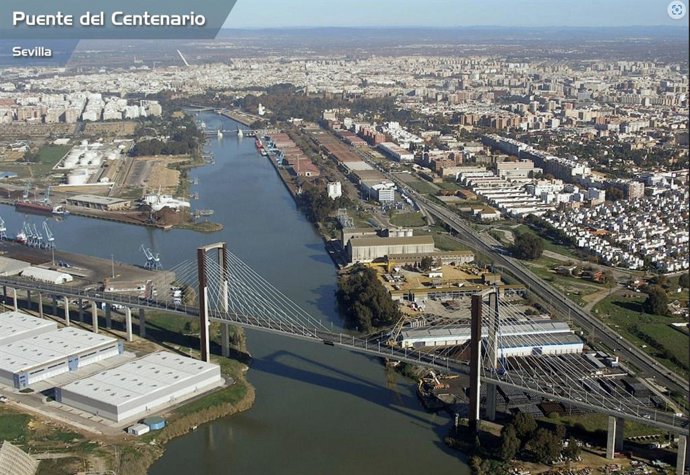 Archivo - Puente de Centenario en Sevilla