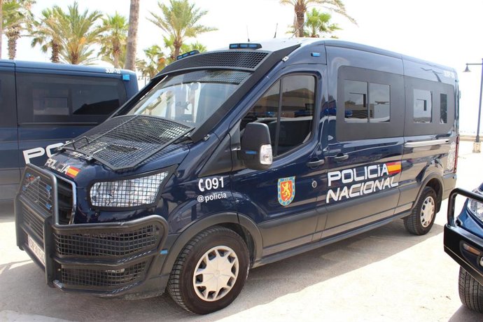 Imagen de un furgón policial en imagen de archivo