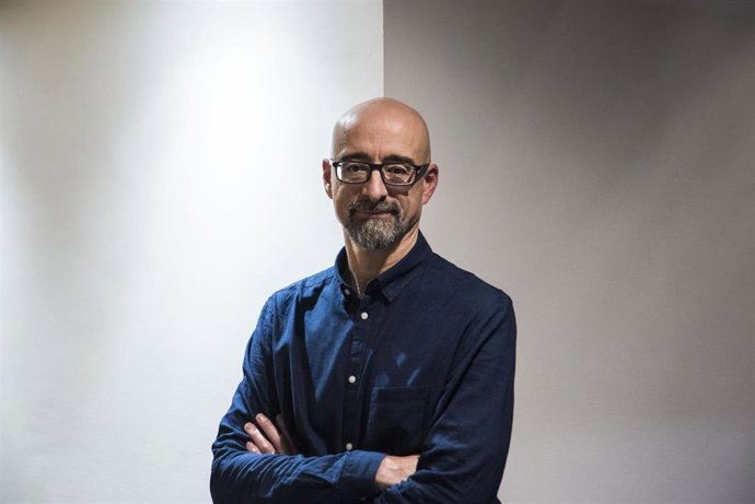 Archivo - El investigador Salvador Macip en la presentación del libro ‘El secreto de la vida eterna', a 3 de noviembre de 2023, en Barcelona