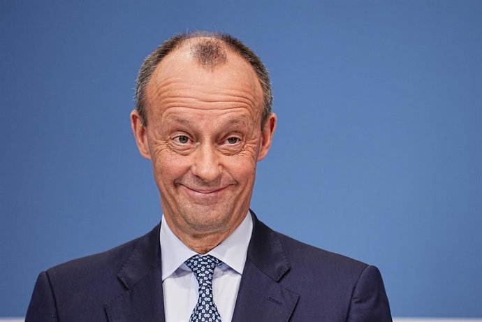 Archivo - 17 December 2021, Berlin: Friedrich Merz reacts after the Christian Democratic Union (CDU) voted for him to become head of the party, replacing Armin Laschet. Photo: Michael Kappeler/dpa