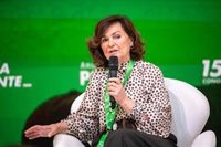 Carmen Calvo defiende las divergencias del feminismo ante el 8M: "Abarca los intereses de todas las mujeres"